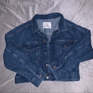 Cropped denim jacket